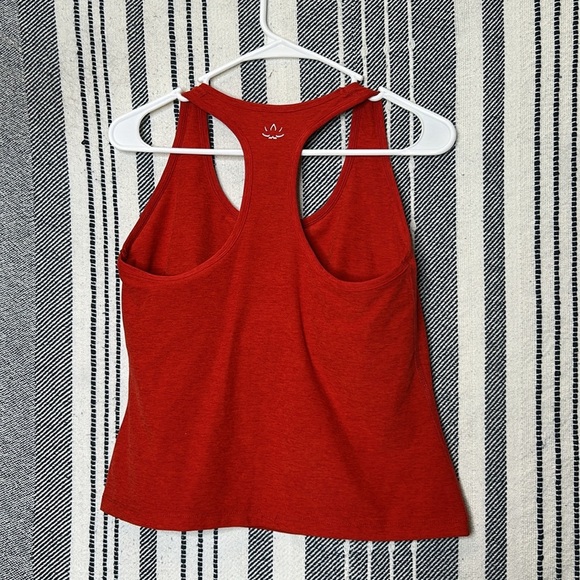 Beyond Yoga Plus Spacedye Step Up Racerback Tank - Picture 4 of 7